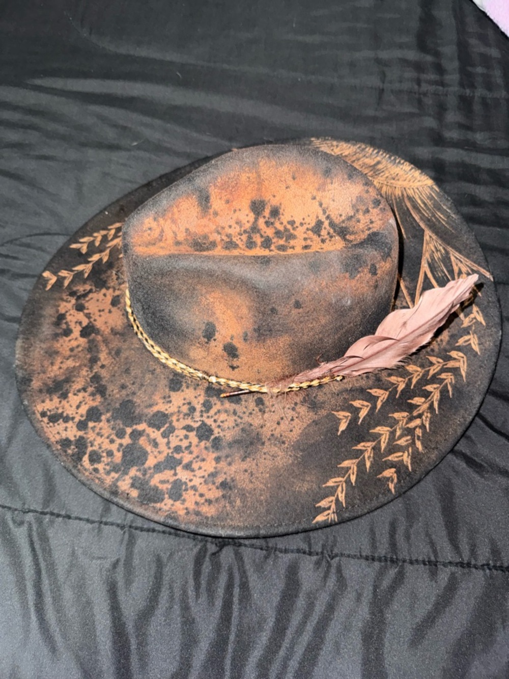 Women's Wide-Brim Suede Feather Accent Hat - Rust and Black